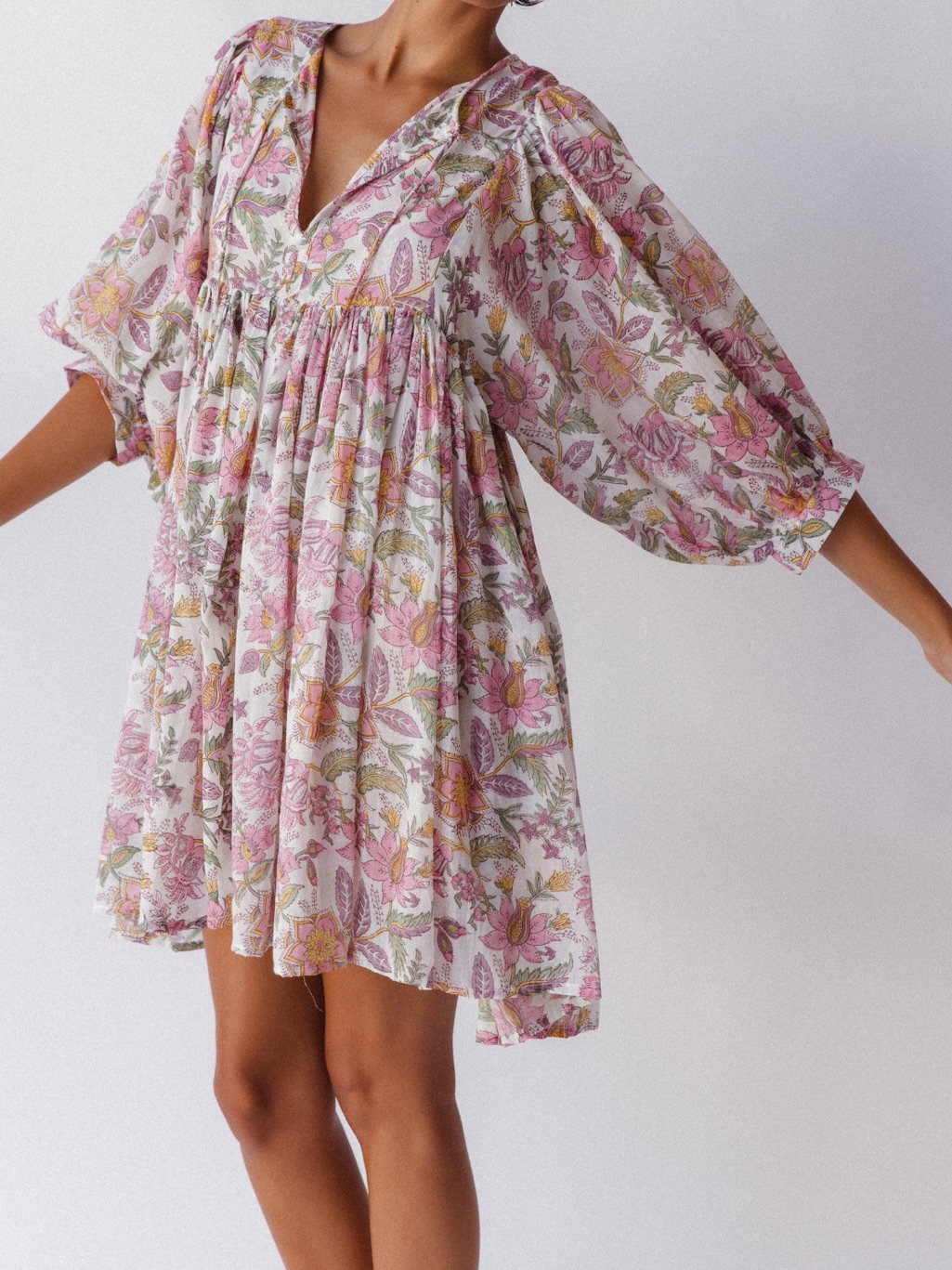 Daughters Of India Dress 100% Cotton Pink Floral Print Bnwt — image 4 of 7